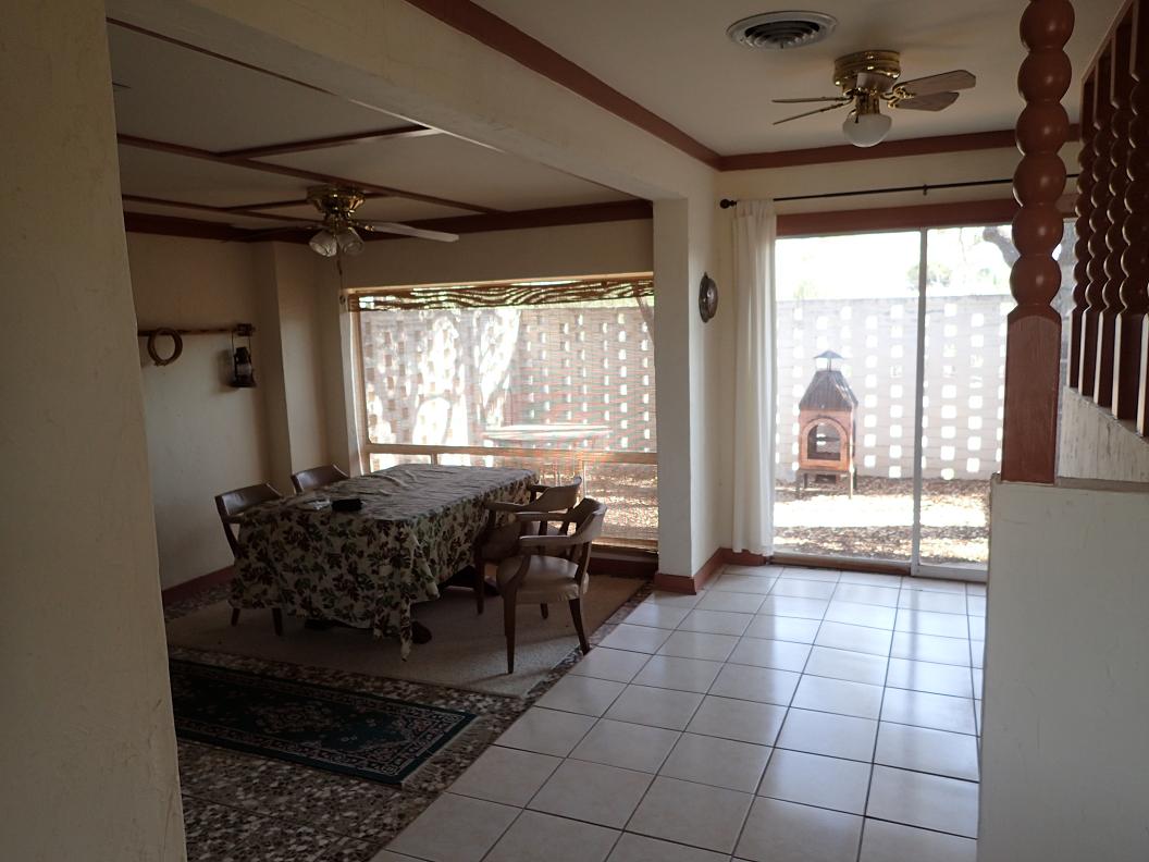 301 East Kerr Avenue, Sanderson, Texas