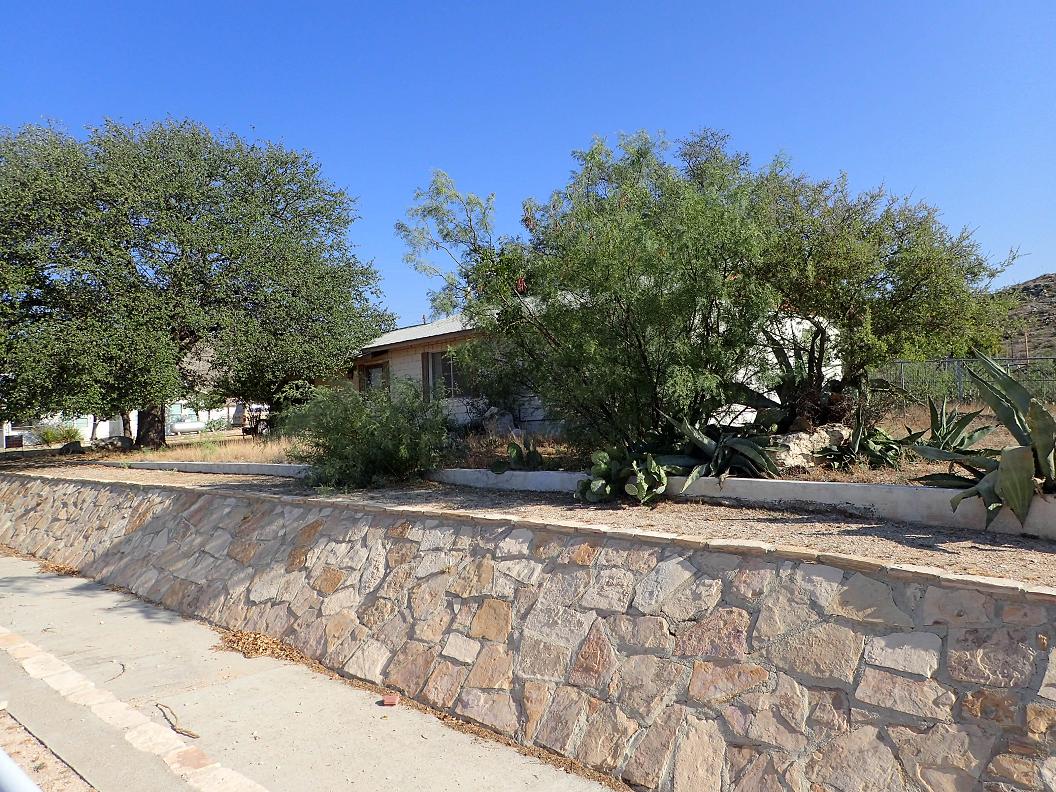 301 East Kerr Avenue, Sanderson, Texas