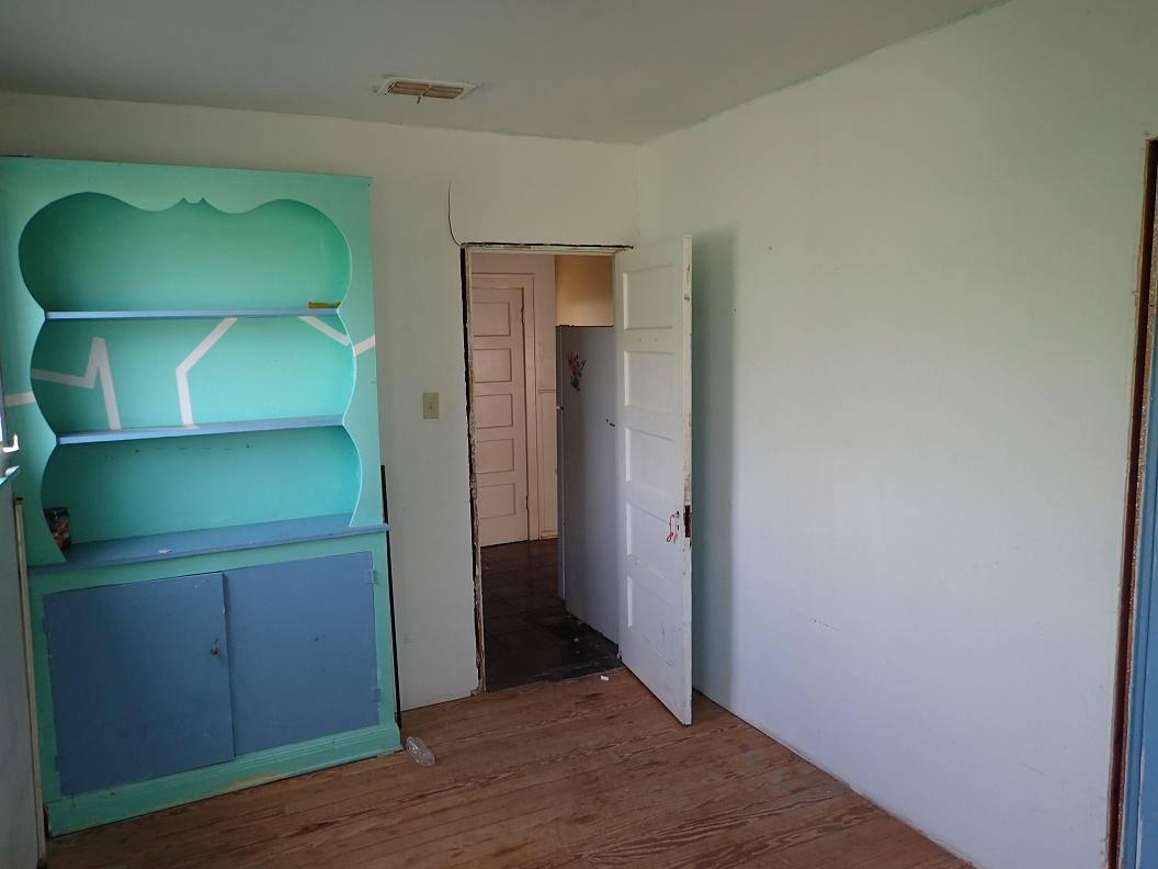 306 West Pine Street, Sanderson, Texas