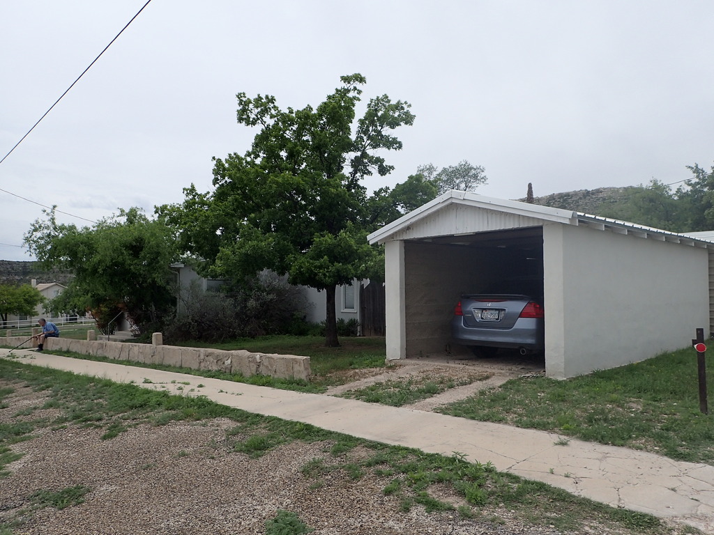 405 School Street, Sanderson, Texas