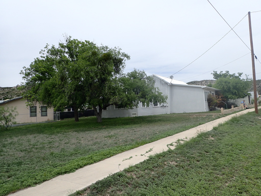 405 School Street, Sanderson, Texas