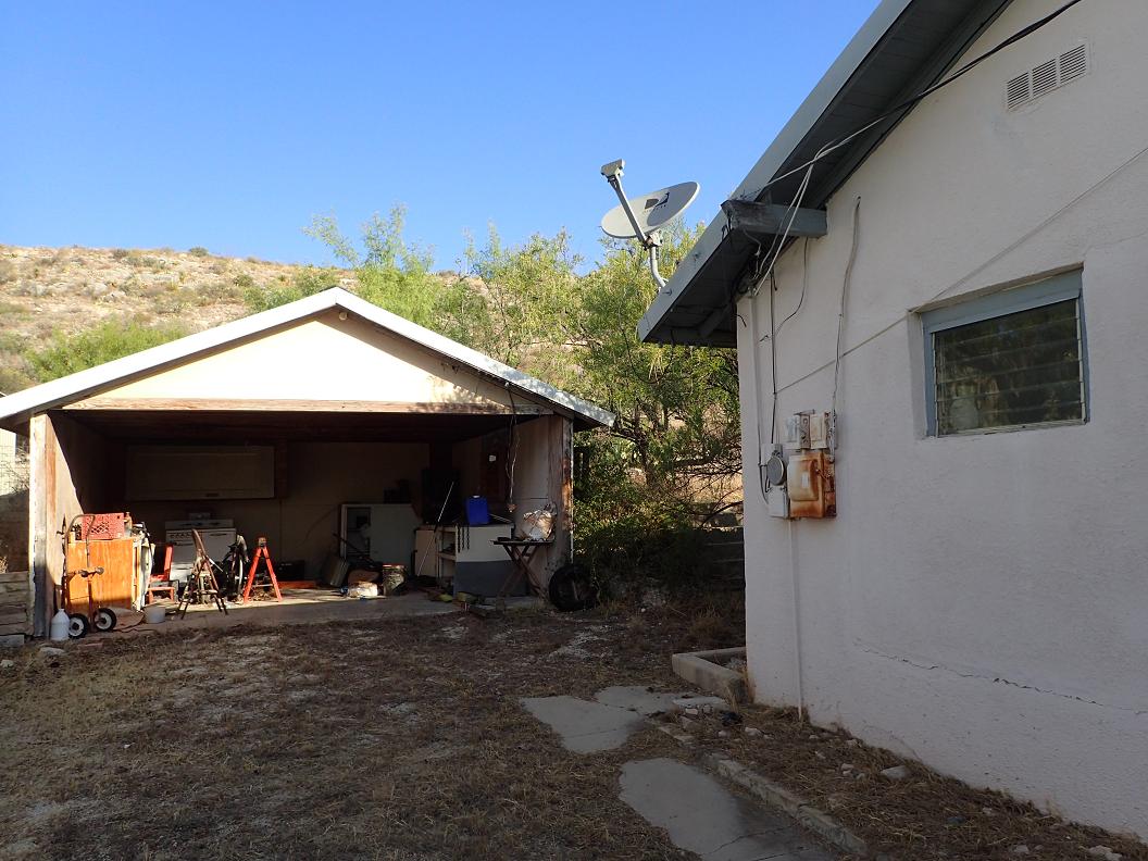 413 North Wilson Street, Sanderson, Texas